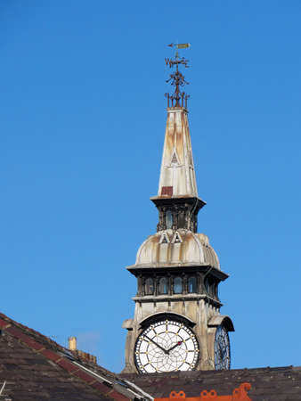 Lord street town hall and clock jan merseyside southport, blue sky, england, united kingdom                               の写真素材