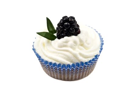 chocolat muffin whit whipped cream and blackberry on white backgroundの写真素材