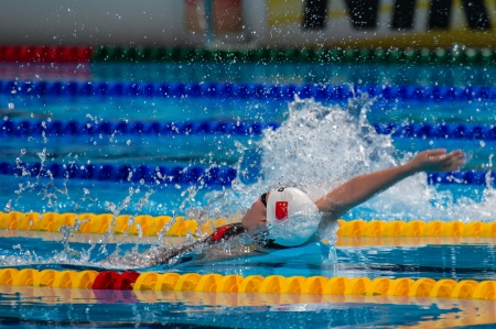 BARCELONA - JULY  31  Yung Fu   China   in action during Barcelona FINA World Swimming Championships on July 31, 2013 in Barcelona, Spainのeditorial素材