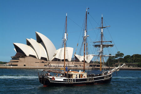 Australia, sailing ship in front of Sydney Operaのeditorial素材