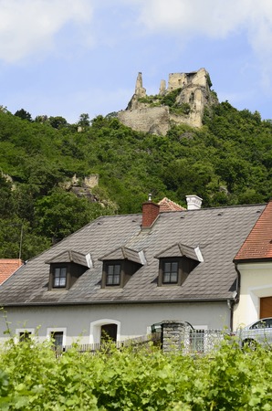 Austria, home and ruin Duernstein in Unesco World Heritage site Danube Valleyのeditorial素材
