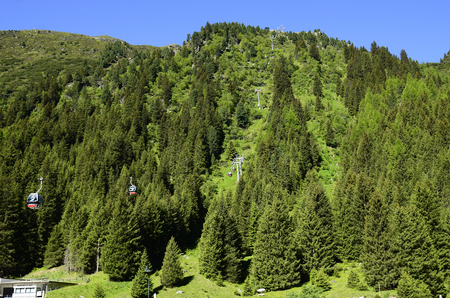 Mandarven, Austria - June 23rd 2016: Cable car named Rifflsee-Bahn up to Tyrolean Alpsのeditorial素材