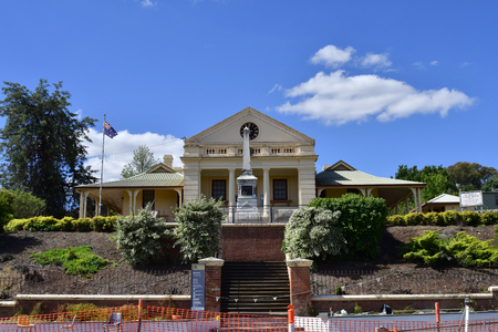 Gundagai, NSW, Australia - November 01, 2017: Old Court House, built in 19th century in the village in New South Walesのeditorial素材