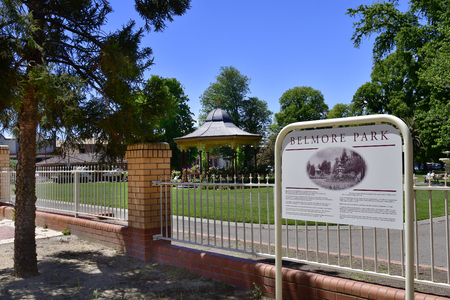 Goulborn, NSW, Australia - November 01, 2017: Belmore park with pavillion in the village in New South Walesのeditorial素材