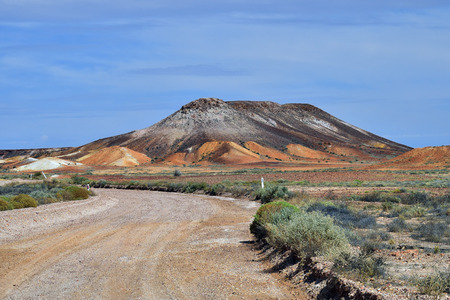 Australia, Coober Pedy, unsealed road through Kanku conservation area aka Breakaways National Parkの写真素材