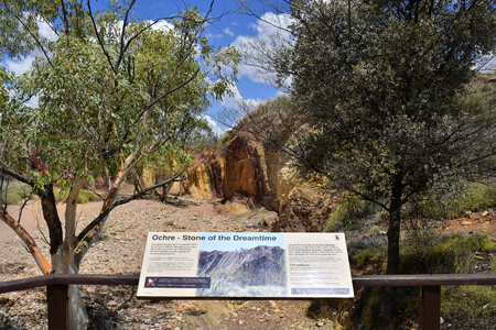 Alice Springs, NT, Australia - November 17, 2017: Board with description for Ochre Pits in West McDonnell Range national parkのeditorial素材