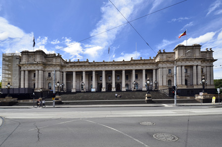 Melbourne, VIC, Australia - November 05, 2017: Unidentified people at Parliament House of Victoria located in East Melbourneのeditorial素材