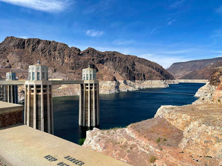 USA, Hoover dam and lake Mead on border between Nevada and Arizona on Colorado riverのeditorial素材
