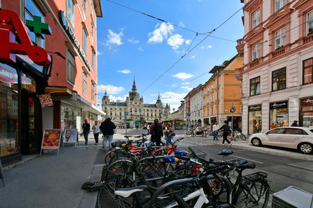 Graz, Austria - September 22, 2022: Unidentified people on main square with market and town hall, various stalls for drinks and food as well as the adjoining baroque town houses in the capital of Styriaのeditorial素材