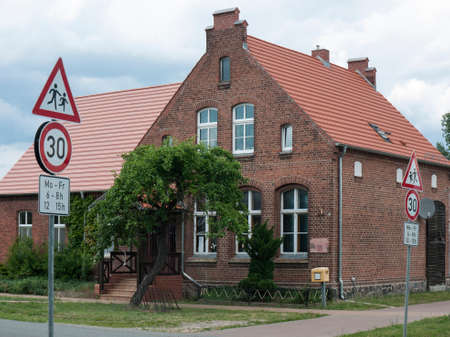 Maerkisch Linden, Gottberg, Ostprignitz-Ruppin, Brandenburg, Germany - old schoolhouseのeditorial素材