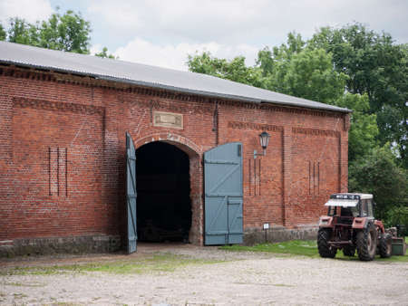 Karwe, Ostprignitz-Ruppin, Brandenburg, Germany. The small village Karwe located at Lake Ruppin belongs since 1993 to Neuruppin. - Barnのeditorial素材