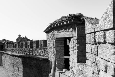 Guaita Castle in San Marino. Exterior wall of Rocca della Guaita castle.のeditorial素材
