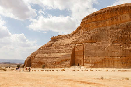 Al Ula, Saudi Arabia, February 19 2020: Saudi and Western tourists are returning from visiting the tombs of Jabal Al Banat, KSAのeditorial素材