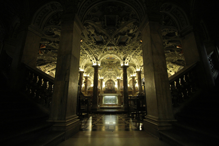 milan cathedral, italyのeditorial素材