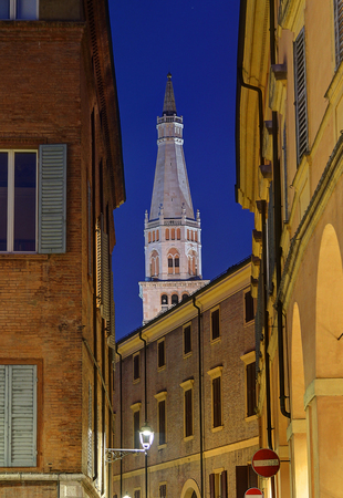 Modena, Emilia Romagna, Italy, Ghirlandina tower, Unesco world heritage siteのeditorial素材