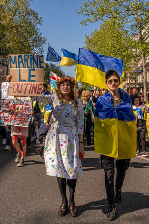 Demonstration against the war in Ukraine. View of crowd during March for ukraine demonstrationのeditorial素材