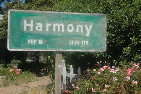 Signage: Only 18 live in Harmonyの写真素材