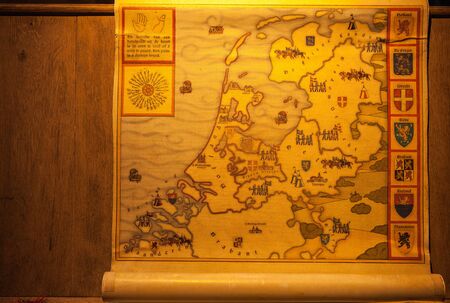 MUIDENSLOT, HOLLAND OCTOBER 20 : Muiderslot Muiden castle in Muiden, Noord-Holland, The Netherlands. Medieval map of Holland territories. Muidenslot, Holland.のeditorial素材