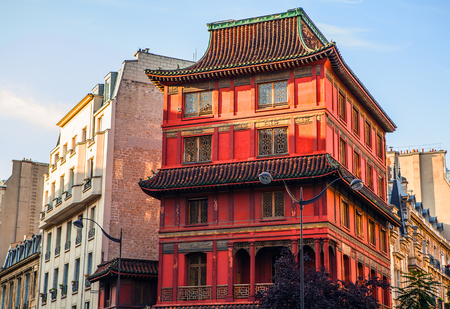 PARIS, FRANCE - AUGUST 30, 2015: Building in traditional ancient Chinese style in center of Paris.のeditorial素材