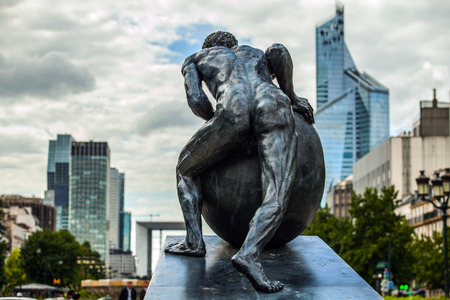 PARIS - FRANCE - AUGUST 30:  Statue on Charles de Gaulle Boulevard, near the La Defense, a major business district of the Paris Metropolitan Area built in 1883. on August 30, 2015 in Paris.のeditorial素材
