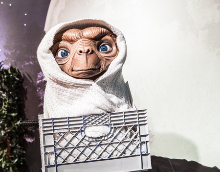 AMSTERDAM, NETHERLANDS - JANUARY 21: Wax famous persons of Madame Tussaud museum on JANUARY 21, 2015 in Amsterdam, Netherlands. It is one of major tourist attraction in Amsterdam.のeditorial素材