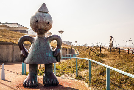 HAGUE, NETHERLANDS - MARCH 8, 2016: Sculpture garden in Scheveningen called "SprookjesBeel den aan Zee" (Fairytale Sculptures by Sea). 23 cartoon like sculptures by American sculptor Tom Otterness.のeditorial素材