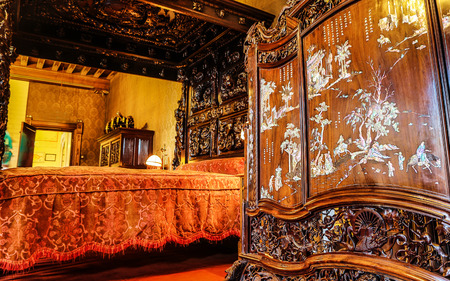 UTRECHT, NETHERLANDS - MAY 27, 2017: Luxury interior of Castle de Haar. It was built by the master of the Dutch Neo-Gothic Kuipers, for members of the Rothschild family. Utrcht, Netherlands - May 27.のeditorial素材