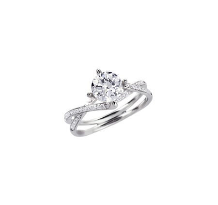 Diamond solitaire engagment wedding ring isolated on whiteの写真素材