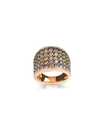 chocolate diamond gold wedding engagement band ring for fashion isolated on whiteの写真素材