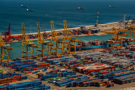 BARCELONA, circa 2015 - Telephoto shot of the port of Barcelona, Catalonia, Spainのeditorial素材