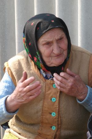 Old Ukrainian country sad granny portraitの写真素材