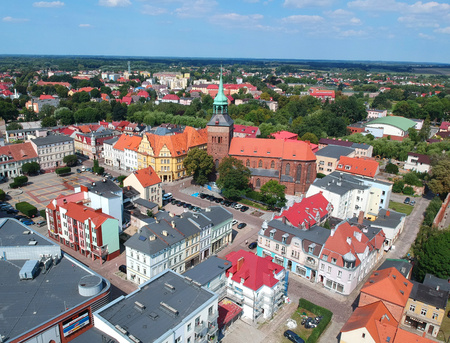 BIALOGARD, POLAND - 17 AUGUST 2018 - Aerial view on Bialogard city center with historical Cathedral.のeditorial素材
