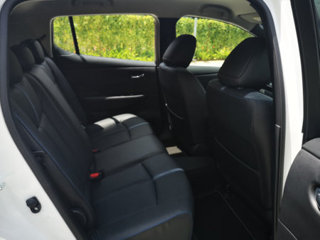 Bukit Tinggi Pahang,Malaysia - 24 Julai, 2019: Nissan Leaf Electric Car at motorshow in Aurel Sanctuary Bentong Pahangのeditorial素材