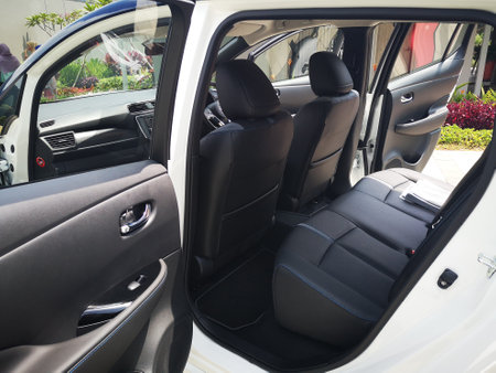 Bukit Tinggi Pahang,Malaysia - 24 Julai, 2019: Nissan Leaf Electric Car at motorshow in Aurel Sanctuary Bentong Pahangのeditorial素材