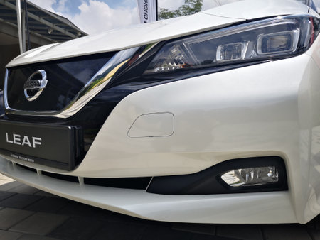 Bukit Tinggi Pahang,Malaysia - 24 Julai, 2019: Metallic White Nissan Leaf at Aurel Sanctuary Galery Bentong Pahang, compact five-door hatchback electric car manufactured by Nissan.のeditorial素材
