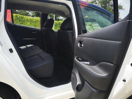 Bukit Tinggi Pahang,Malaysia - 24 Julai, 2019: Nissan Leaf Electric Car at motorshow in Aurel Sanctuary Bentong Pahangのeditorial素材