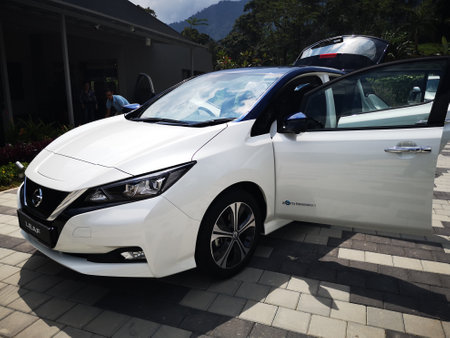 Bukit Tinggi Pahang,Malaysia - 24 Julai, 2019: Nissan Leaf Electric Car at motorshow in Aurel Sanctuary Bentong Pahangのeditorial素材