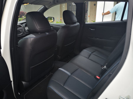 Bukit Tinggi Pahang,Malaysia - 24 Julai, 2019: Nissan Leaf Electric Car at motorshow in Aurel Sanctuary Bentong Pahangのeditorial素材