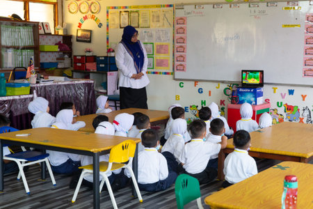 Alor Setar Kedah,Malaysia-March 1,2021:The first day of the school session for preschool students in Alor Setar during the Covid-19 pandemic season is hitting the world.のeditorial素材