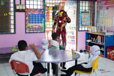 Alor Setar Kedah,Malaysia-March 1,2021:The first day of the school session for preschool students in Alor Setar during the Covid-19 pandemic season is hitting the world.のeditorial素材