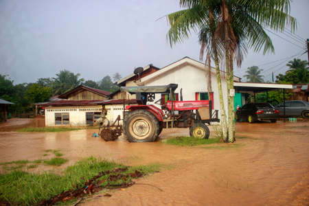 Kedah Malaysia- Circa November 2021:flood conditions that hit around malaysia during the monsoon season. many houses were inundated by floods, the situation worsened when it rained for 4 daysのeditorial素材