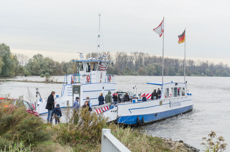 Zons, NRW, Germany - November 9, 2014: Rhine ferry at Zons, operating on the Rhine between Dormagen Zons and Duesseldorf Urdenbach at Rheinkilometer 718thのeditorial素材