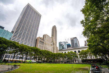 Bryant park . One of the most important  garden in Manhattan , New york city , United States of America - September 1 , 2018のeditorial素材