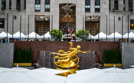 Rockefeller building and staue in Manhattan , New york city , United States of America - September 1 , 2018のeditorial素材