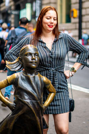 The girl statue in Wall street near Charging bull , Manhattan , New york city , United States of America - September 1 , 2018のeditorial素材
