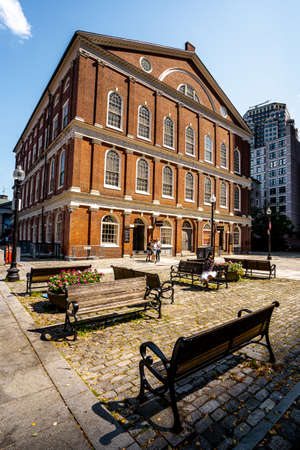 The classical building near Faneuil hall market place , Boston , Massachusetts , United States of America - September 4 , 2018のeditorial素材