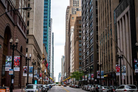 Walking around city center in the hear of Chicago , Illinois , United States of America - September 9 , 2018のeditorial素材