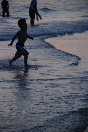 CHILD BY THE SEAの写真素材