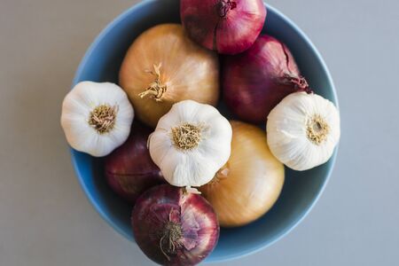 onion family red onion garlic close upの写真素材