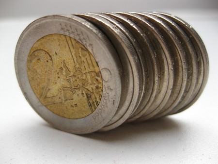 balancing euro coins